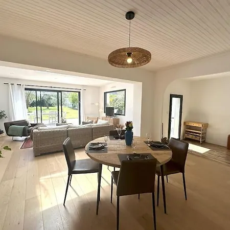 Grande Maison - Proche Plages - Ste Marine Apartment *